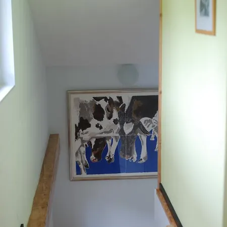 Гостевой дом Connies Art House 2*