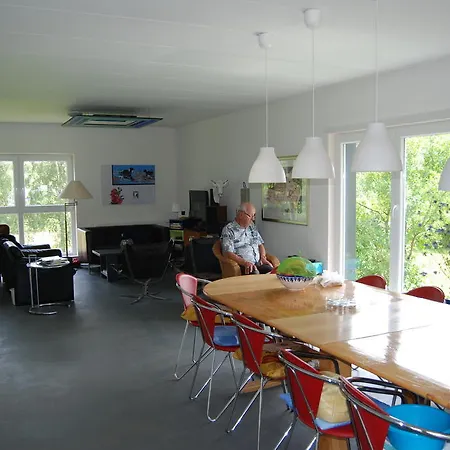 Connies Art House