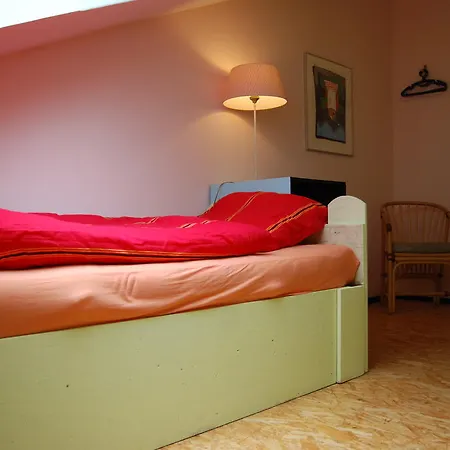 Гостевой дом Connies Art House Рейл