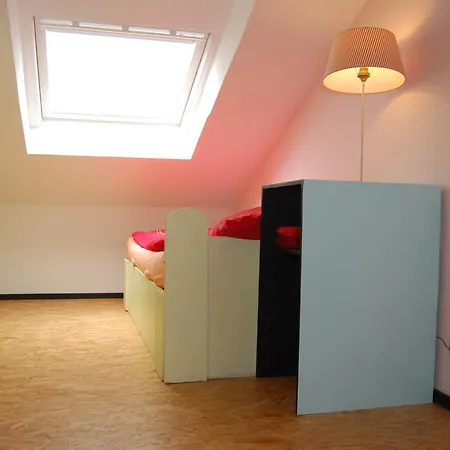 Connies Art House