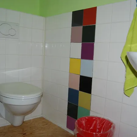 Гостевой дом Connies Art House 2*